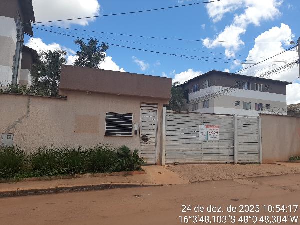 Foto de Imóvel 2 quartos, 102 m², SETOR DE CHACARAS ANHANGUERA C - Leilão em Valparaíso de Goiás/GO, 42% abaixo da avaliação