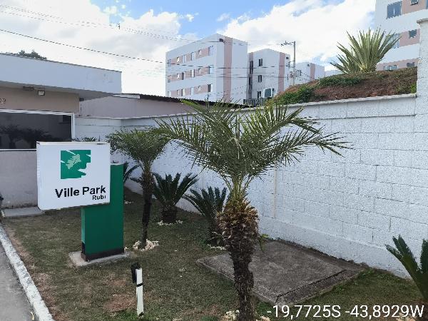 Imóvel em SANTA LUZIA/MG