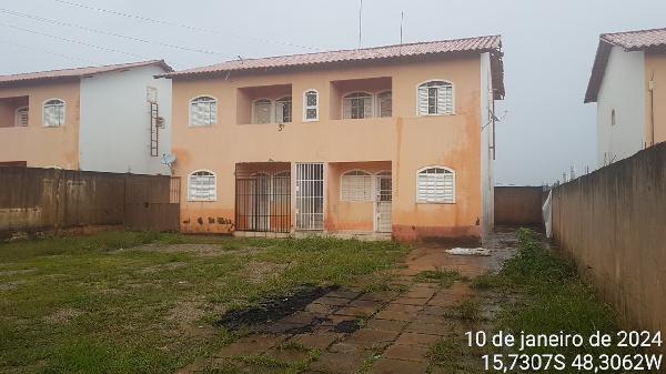 Foto de Imóvel 2 quartos, JARDIM DA BARRAGEM VI - Leilão em Águas Lindas de Goiás/GO, 59% abaixo da avaliação