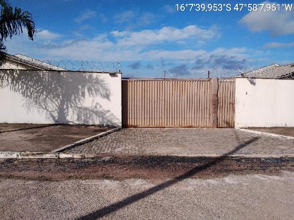Foto de Imóvel 2 quartos, 55 m², CHACARAS MARAJOARA - Leilão em Luziânia/GO, 49% abaixo da avaliação