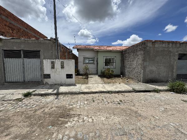 Foto de Imóvel 2 quartos, ASA BRANCA - Leilão em Feira de Santana/BA, 49% abaixo da avaliação