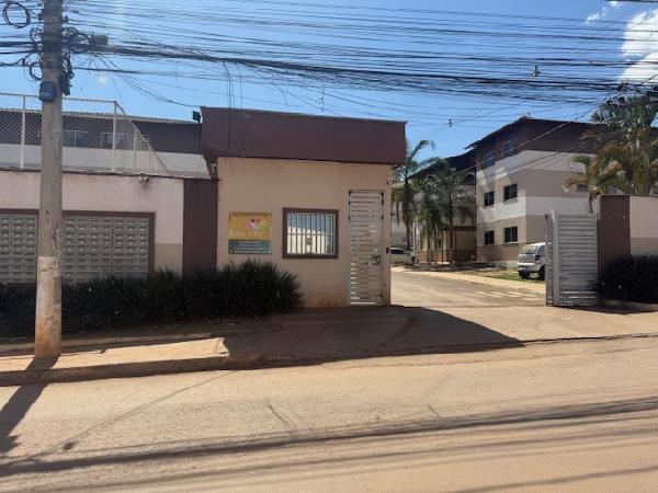 Foto de Imóvel 88 m², SETOR DE CHACARAS ANHANGUERA C - Leilão em Valparaíso de Goiás/GO, 44% abaixo da avaliação