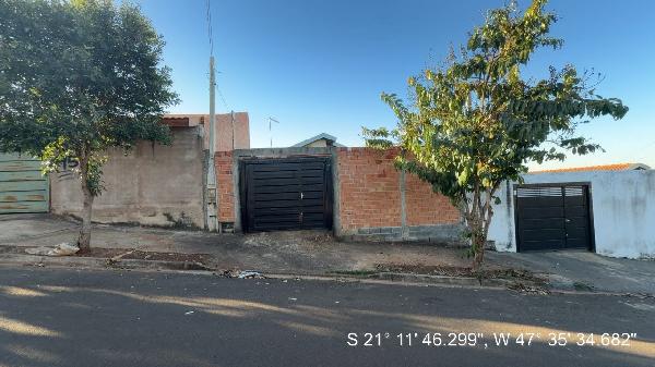 Foto de Imóvel na Rua Araci Da Silva Monteiro, 105 - Leilão em Serrana/SP