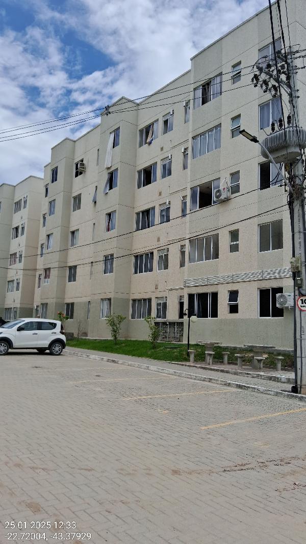 Apartamento em BELFORD ROXO/RJ