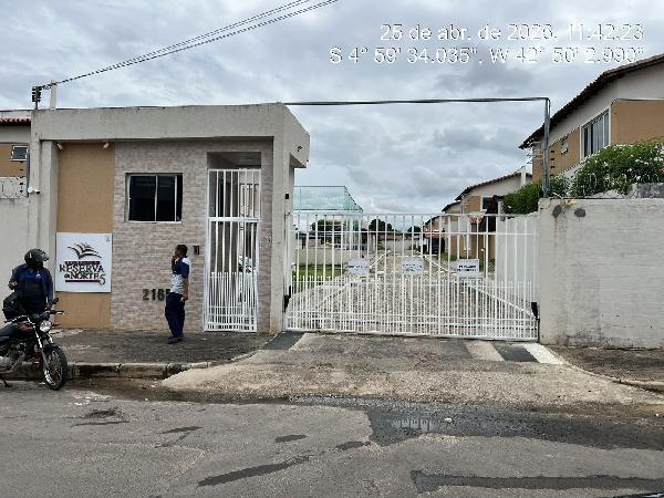 Foto de Imóvel na Rua Maria Mirto De Sa, 2165 - Leilão em TERESINA/PI, 40% abaixo da avaliação
