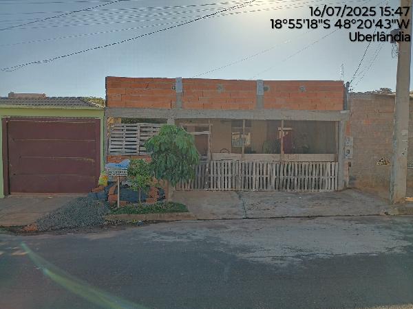 Foto de Imóvel 2 quartos, 53 m², LOTEAMENTO LUIZOTE DE FREITAS IV - Leilão em Uberlândia/MG, 41% abaixo da avaliação