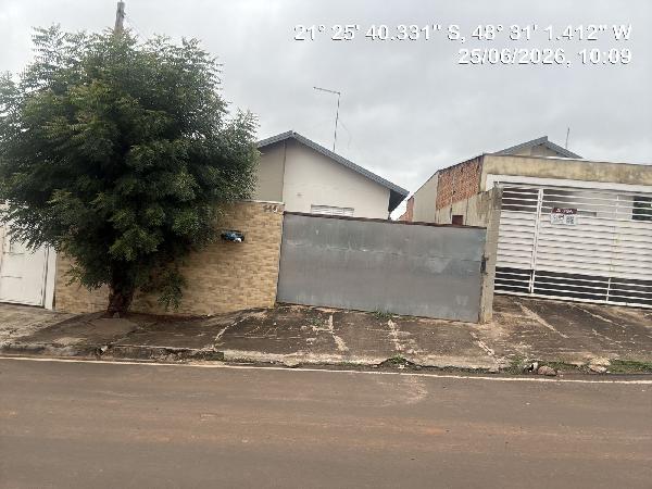 Imóvel em TAQUARITINGA/SP