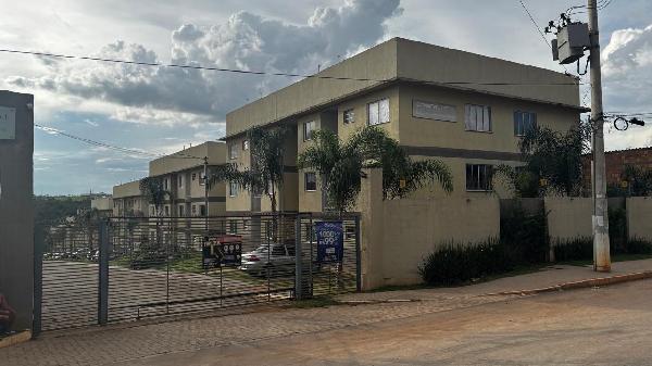 Foto de Imóvel 2 quartos, 93 m², MANSOES RECREIO MOSSORO - Leilão em Cidade Ocidental/GO, 48% abaixo da avaliação