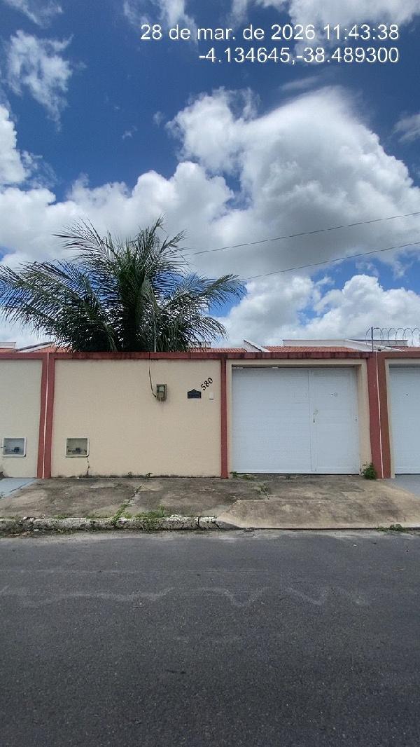 Foto de Imóvel 2 quartos, 62 m², ALTO DA ESTRELA - Leilão em Horizonte/CE, 42% abaixo da avaliação