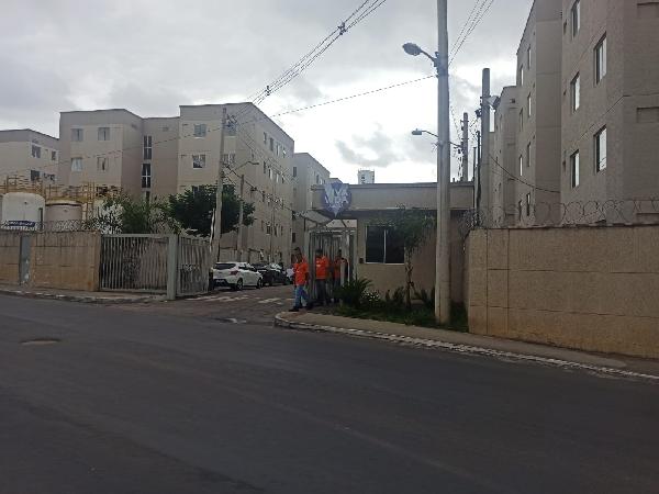 Apartamento em BELFORD ROXO/RJ