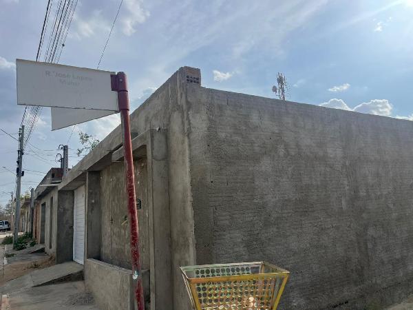 Foto de Imóvel na Rua Josefa Ferreira Sobral, 59 - Leilão em Belo Jardim/PE, 42% abaixo da avaliação