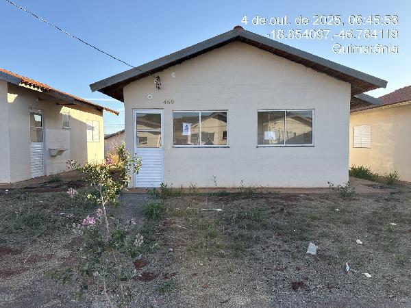 Foto de Imóvel 2 quartos, 41 m², CENTRO - Leilão em Guimarânia/MG, 43% abaixo da avaliação