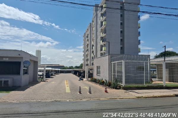 Imóvel em LENCOIS PAULISTA/SP