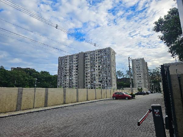 Imóvel em SAO GONCALO/RJ