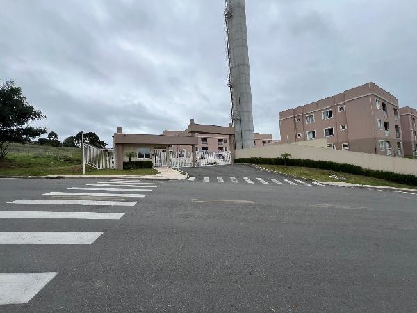 Imóvel em CAMPO LARGO/PR