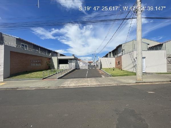 Foto de Imóvel 2 quartos, 57 m², BAIRRO VALLIM - Leilão em Uberaba/MG, 41% abaixo da avaliação