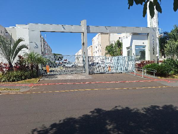Imóvel em CAMBE/PR
