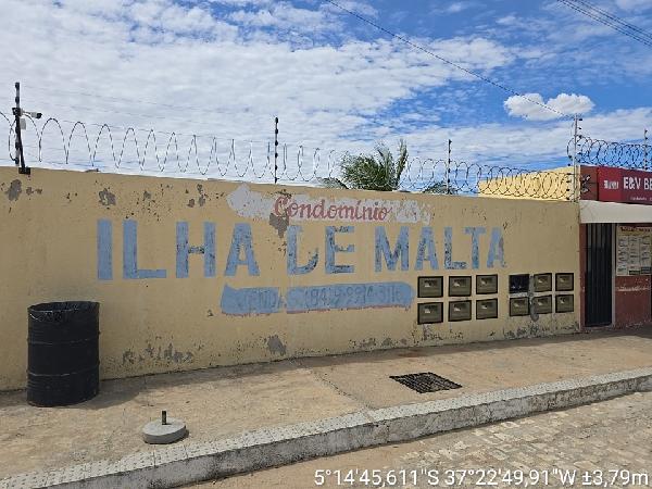 Foto de Imóvel 2 quartos, 88 m², ITAPETINGA - Leilão em Mossoró/RN, 42% abaixo da avaliação