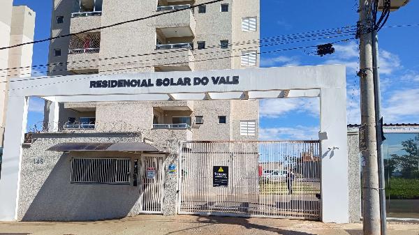 Foto de Imóvel 2 quartos, 73 m², LOTEAMENTO LUIZOTE DE FREITAS IV - Leilão em Uberlândia/MG, 39% abaixo da avaliação