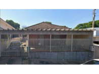 Casa de madeira, terreno c/ 352m² - Regente Feijo/SP