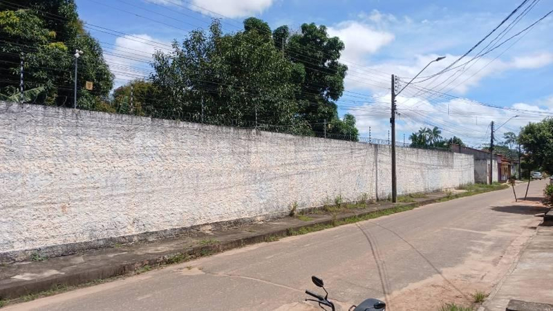Terreno 2.882m² | Imperatriz-MA | Vilinha - Excelente Lote na Rua São Luís, Amplo Espaço com Potencial para Projetos Residenciais ou Comerciais - Condições de Pagamento Facilitadas, Entre em Contato!
