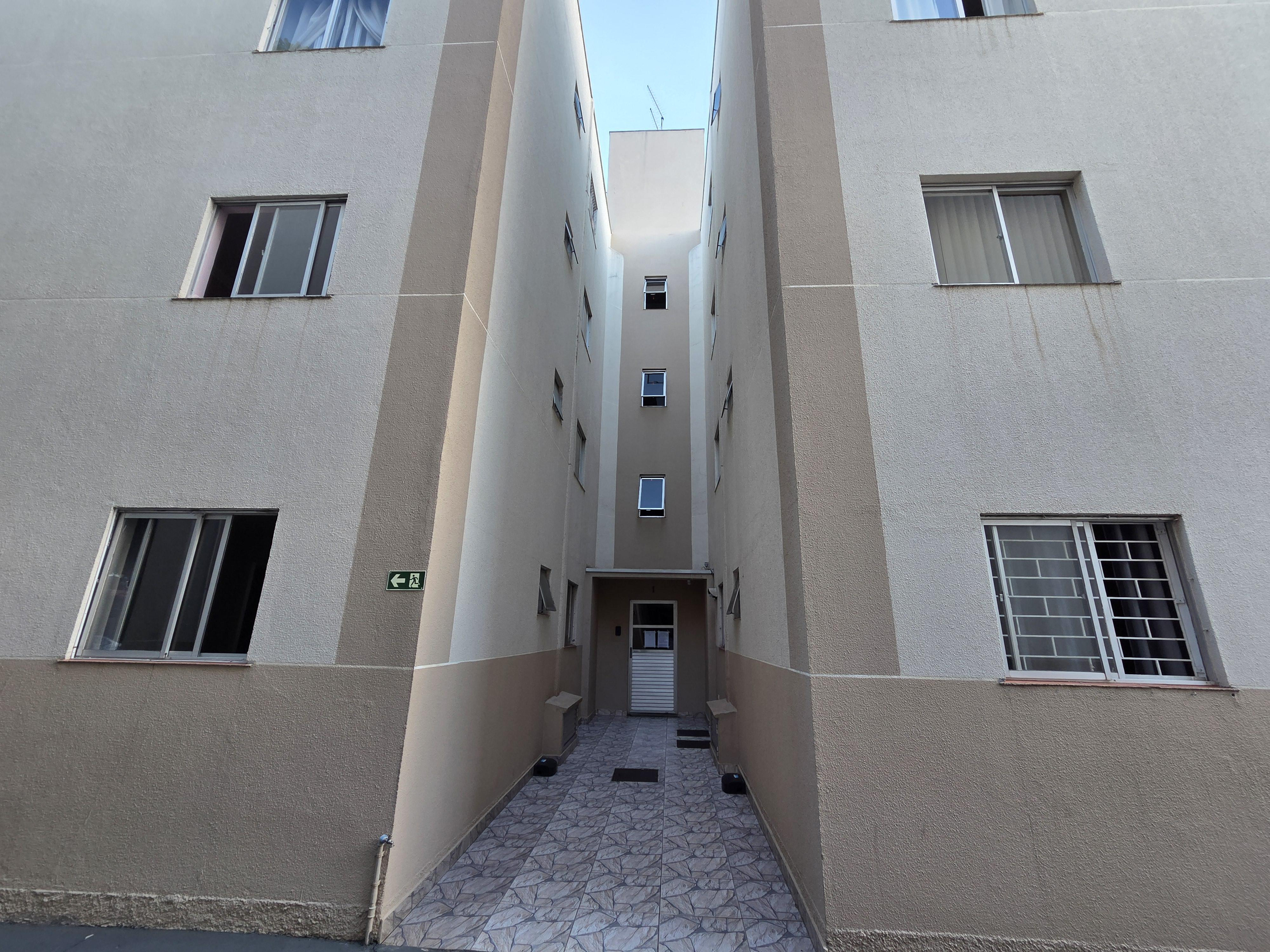 Apartamento com 51,44 m² - Capão Raso - Curitiba - PR