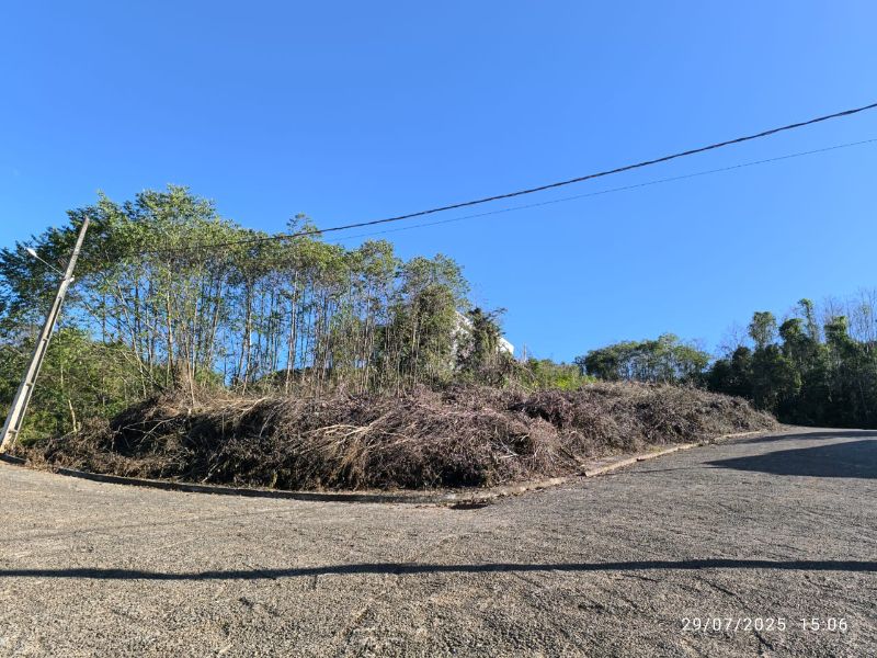 Terreno Urbano com área de 403,15 m²