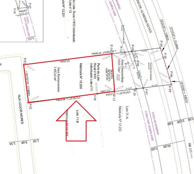 Terreno com 1.602,61m², com edificações