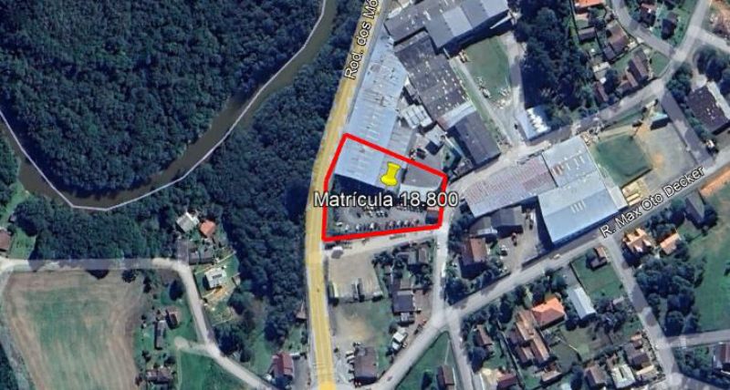 Terreno + Pavilhão em Campo Alegre