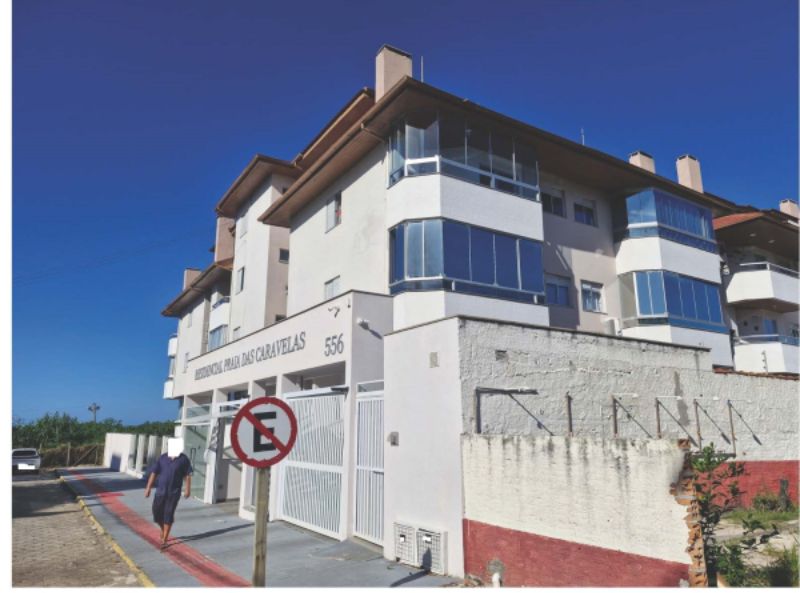 APARTAMENTO Nº 15, BLOCO “C”
