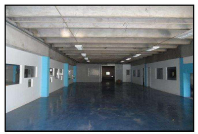 Terreno 12.518m² e 4.497m² área construida, R. Dr. Jorge Balduzzi e BR-116, Embu das Artes/SP - SB Crédito
