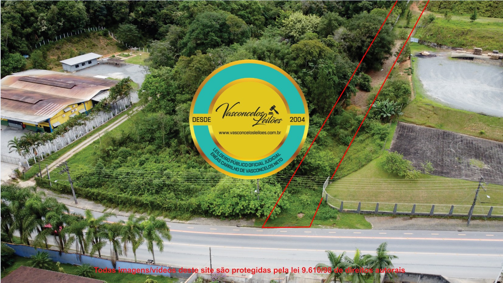 Enéas Carrilho de Vasconcelos Neto - Grande Área em Região Central de Joinvile, ideal para Logistica, Incorporações