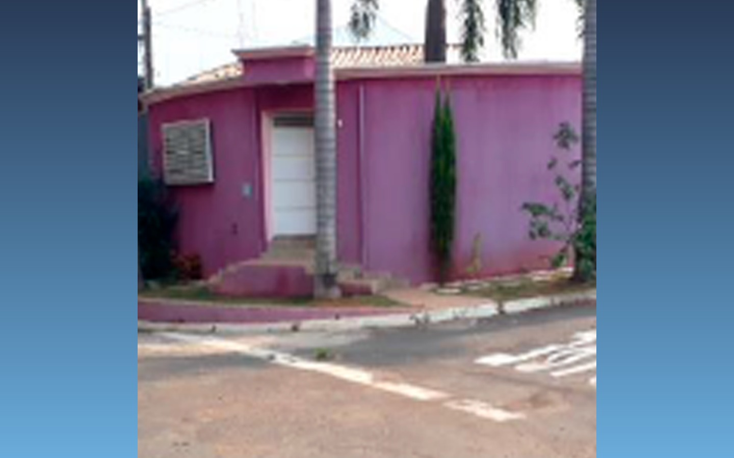 Casa 201 m² Rio Claro/SPDescriçãoDesconto: aproximadamente 30%Imóvel residencial localizado na Rua 20-I, nº 672, esquina com a Avenida 69, Jardim Itapuã, Rio Claro/SP, CEP 13501-638.O imóvel correspon
