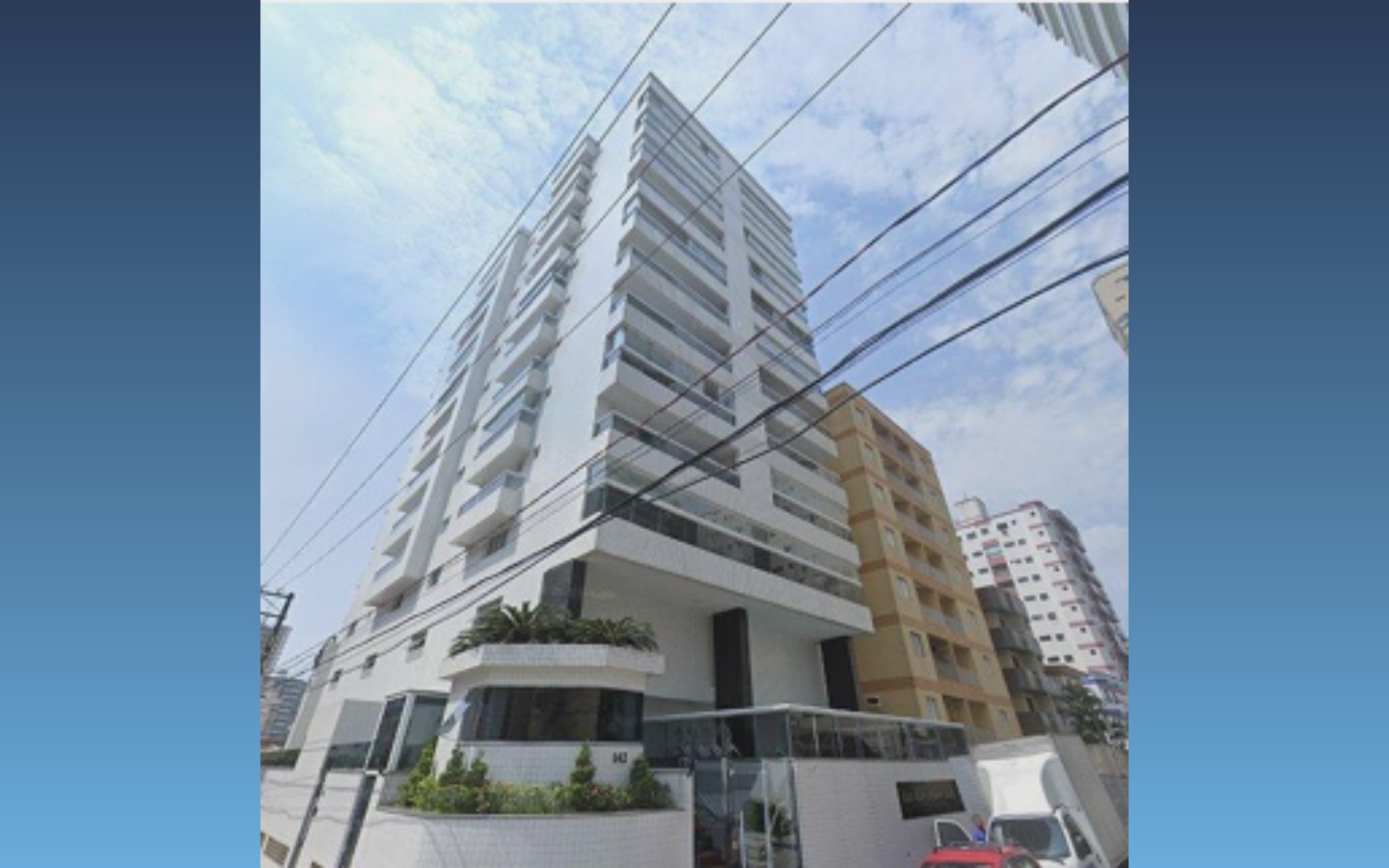 Apto 87m² - Praia Grande/SPDescriçãoApartamento nº 52, localizado no 5º andar do Residencial Rio D'Ouro XIII, Praia Grande/SP, registrado sob a matrícula nº 215.045. Fração ideal de 2,4621% sobre o te