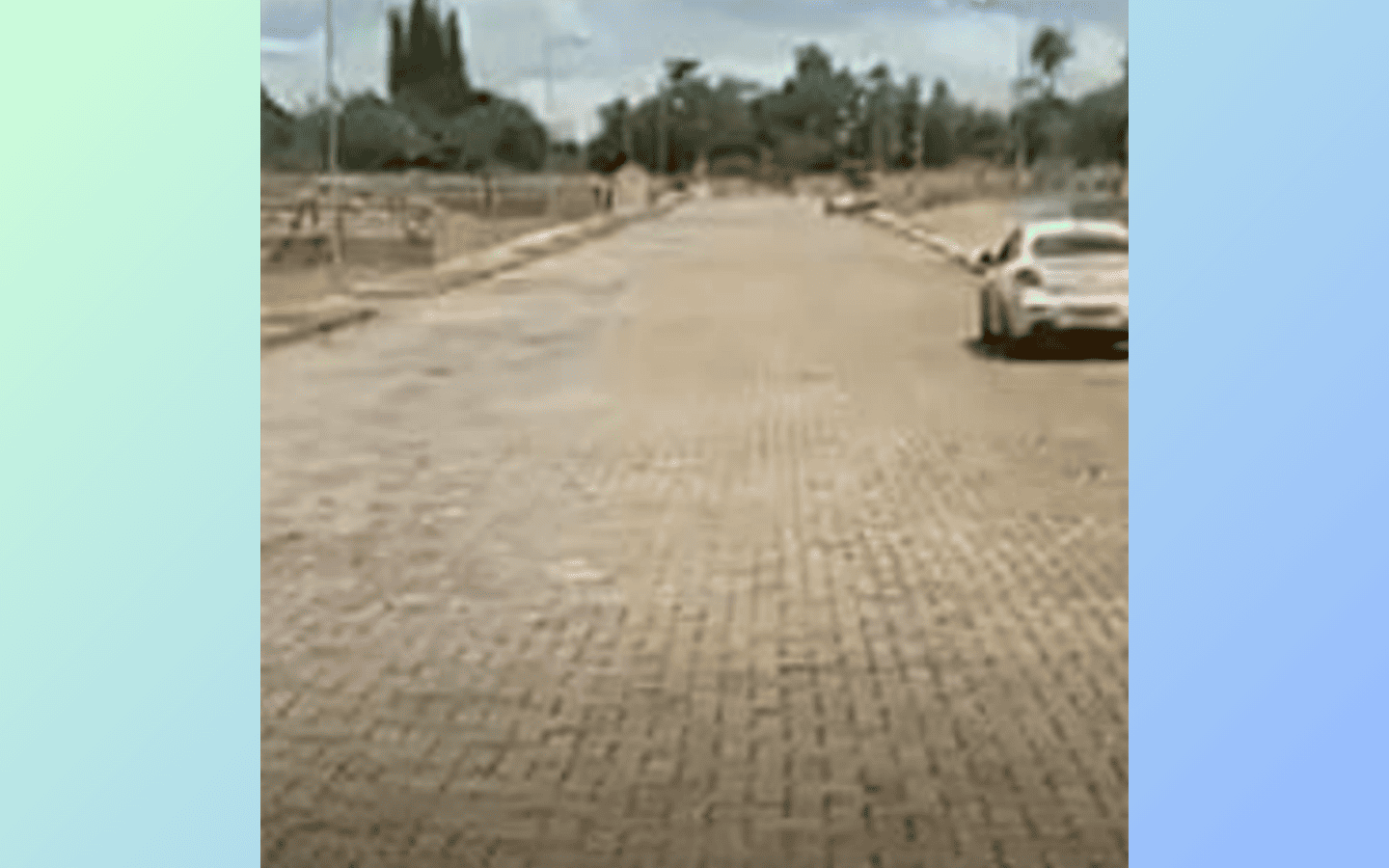 3 Terrenos Urb 2500m² cada Brasília/DFDescriçãoSMPW/SUL, Quadra 22, Conjunto 03, Lote 03 — Setor MSPW/SUL — Brasília/DF — CEP 71745-203Lote múltiplo composto pelas Unidades "B", "D" e "F", integrantes