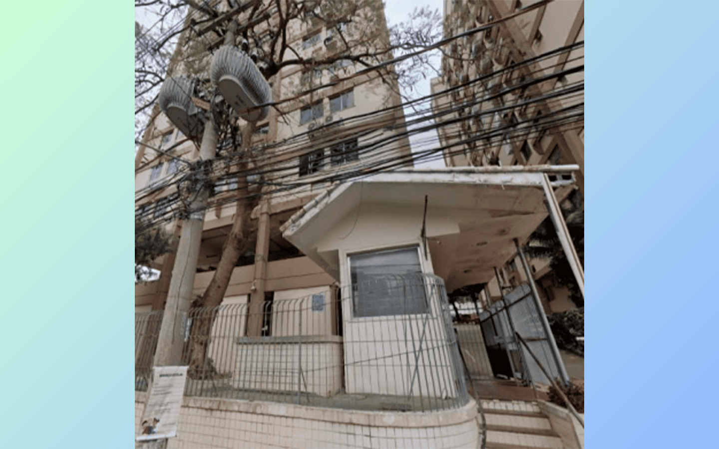 Apto 62m² Nova Iguaçu - Rio de Janeiro/RJDescriçãoDesconto: 44%Rua Caapitão Edmundo Soares, nº 96 – Apto. 605, Edifício Dom Pedro II, Caonze, Nova Iguaçu/RJ – CEP 26250-240.Apartamento nº 605, localiz