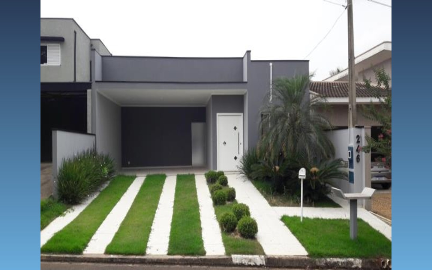 Casa em Condomínio - 250m² - Limeira-SPDescriçãoCasa térrea registrada sob a matrícula nº 53.497 do 2º RI de Limeira/SP, no Lote 08 da Quadra Y do Parque Residencial Roland. Tem sala de TV, sala de ja