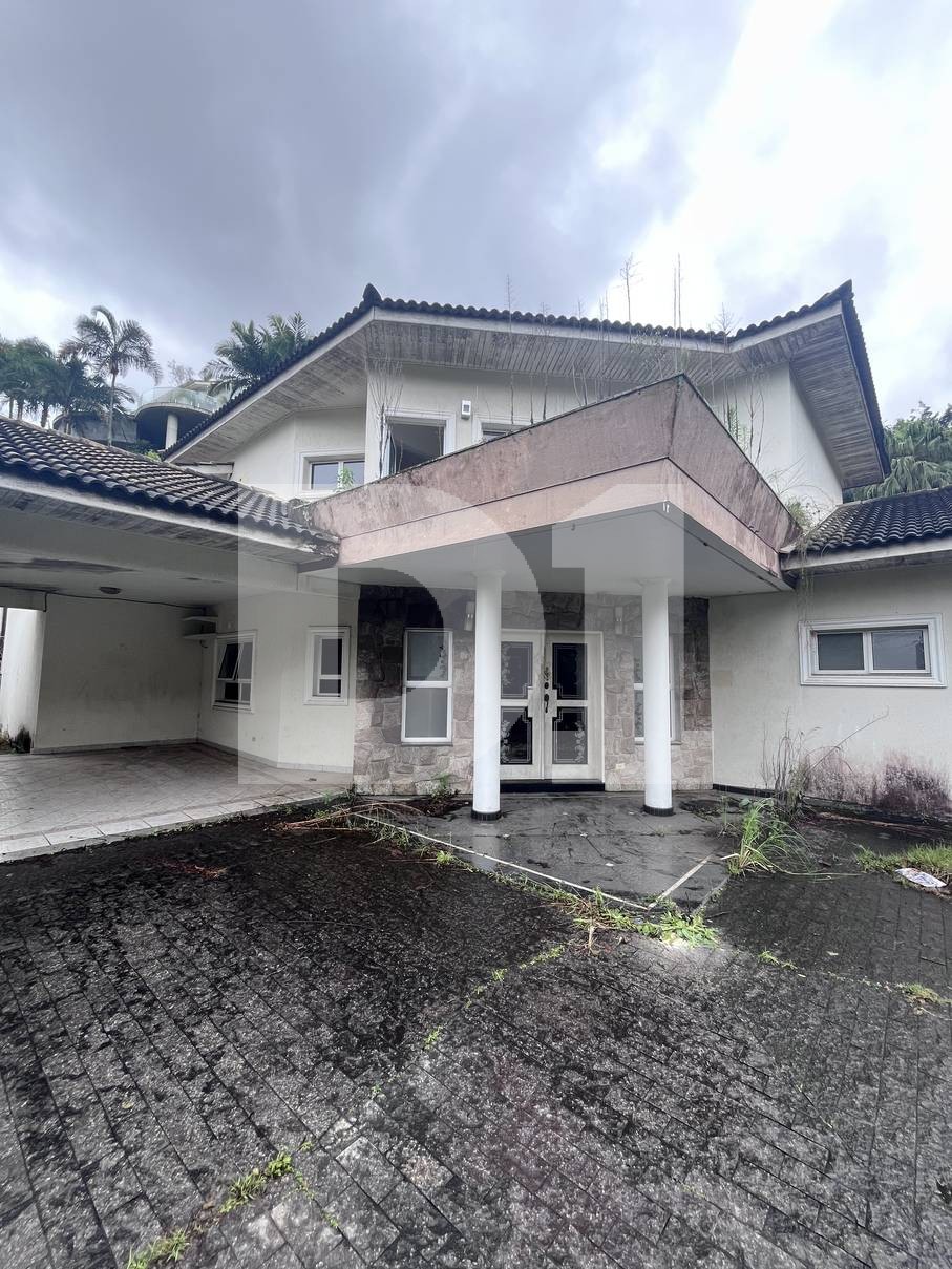 Casa em Condomínio em Barueri/SP - com 25% de desconto