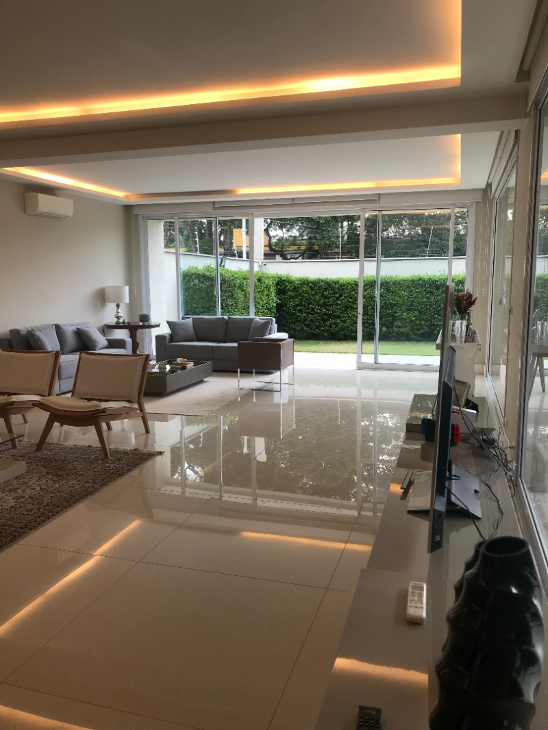 Casa Alameda Canuri no Planalto Paulista, São Paulo, SP - Lance Inicial: R$3.950.000,00