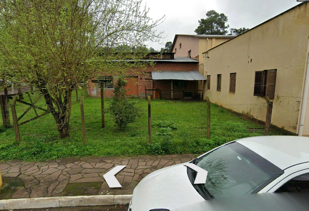 LEILÃO DE TERRENO COM DUAS CASAS EM MARATÁ/RS - Grandes Leilões