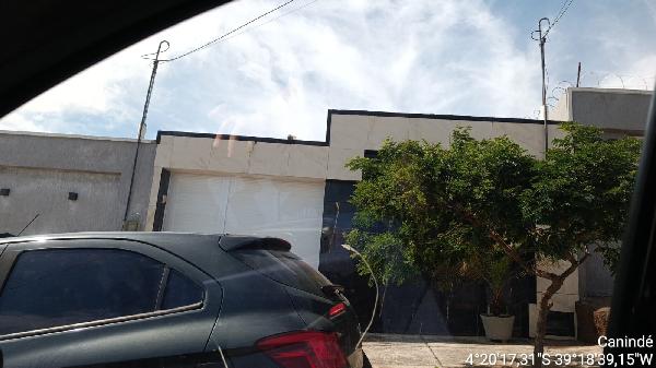 BA / CANINDE / CASA