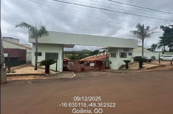 GO / GOIANIA / CASA