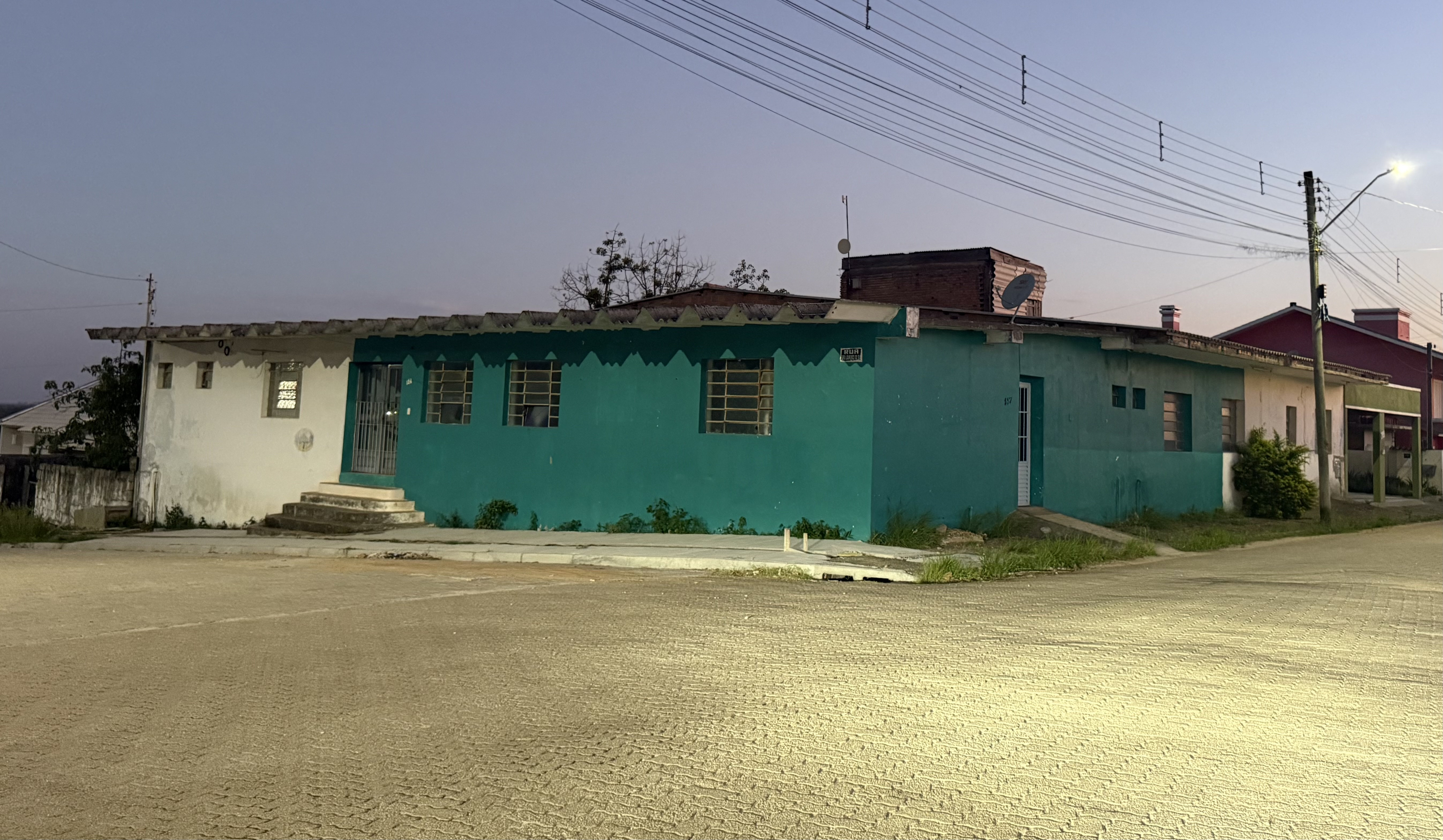 LOTE URBANO Nº 03, DA QUADRA 43, COM ÁREA DE 690,00M² (SEISCENTOS E NOVENTA METROS QUADRADOS), COM FRENTE PARA A RUA SÃO LOURENÇO DO SUL ESQUINA COM A RUA POLÔNIA, NA CIDADE DE CRISTAL-RS - Roberta Zago Leilões