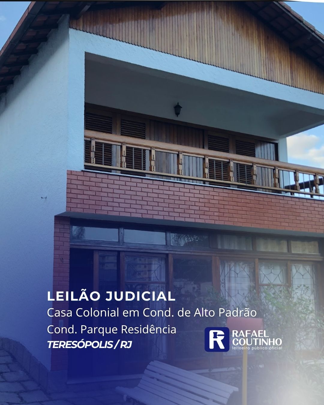 LEILÃO JUDICIAL: CASA COLONIAL EM CONDOMÍNIO DE ALTO PADRÃO, COND. PARQUE RESIDÊNCIA. TERESÓPOLIS/RJ. PAGUE EM ATÉ 60 VEZES. - Rafael Coutinho - Leiloeiro Público Oficial