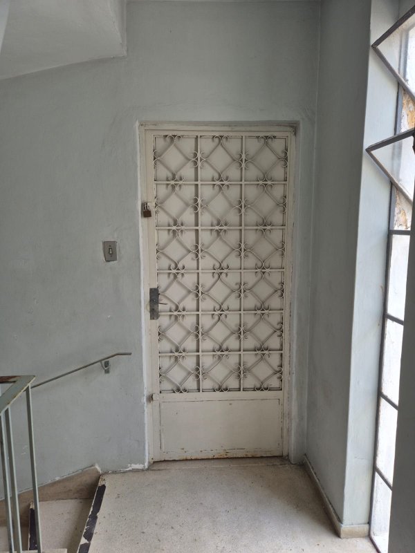APT 201 NA RUA LOBO DA COSTA 119 EM PORTO ALEGRE, COM 74,34M2 - Grandes Leilões