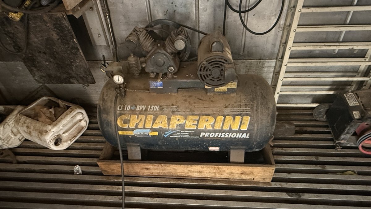 COMPRESSOR CHIAPERINI - Grandes Leilões