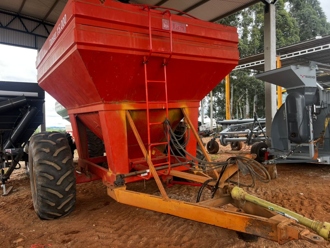 01 GRANELEIRO JAN TANKER 15.000 - Grandes Leilões