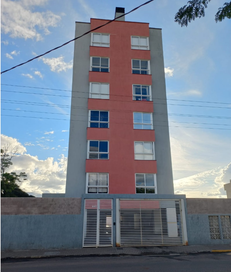 Prédio Residencial de 06 andares localizado a Rua Tito Correa Lopes nº 249, Itaqui/RS
