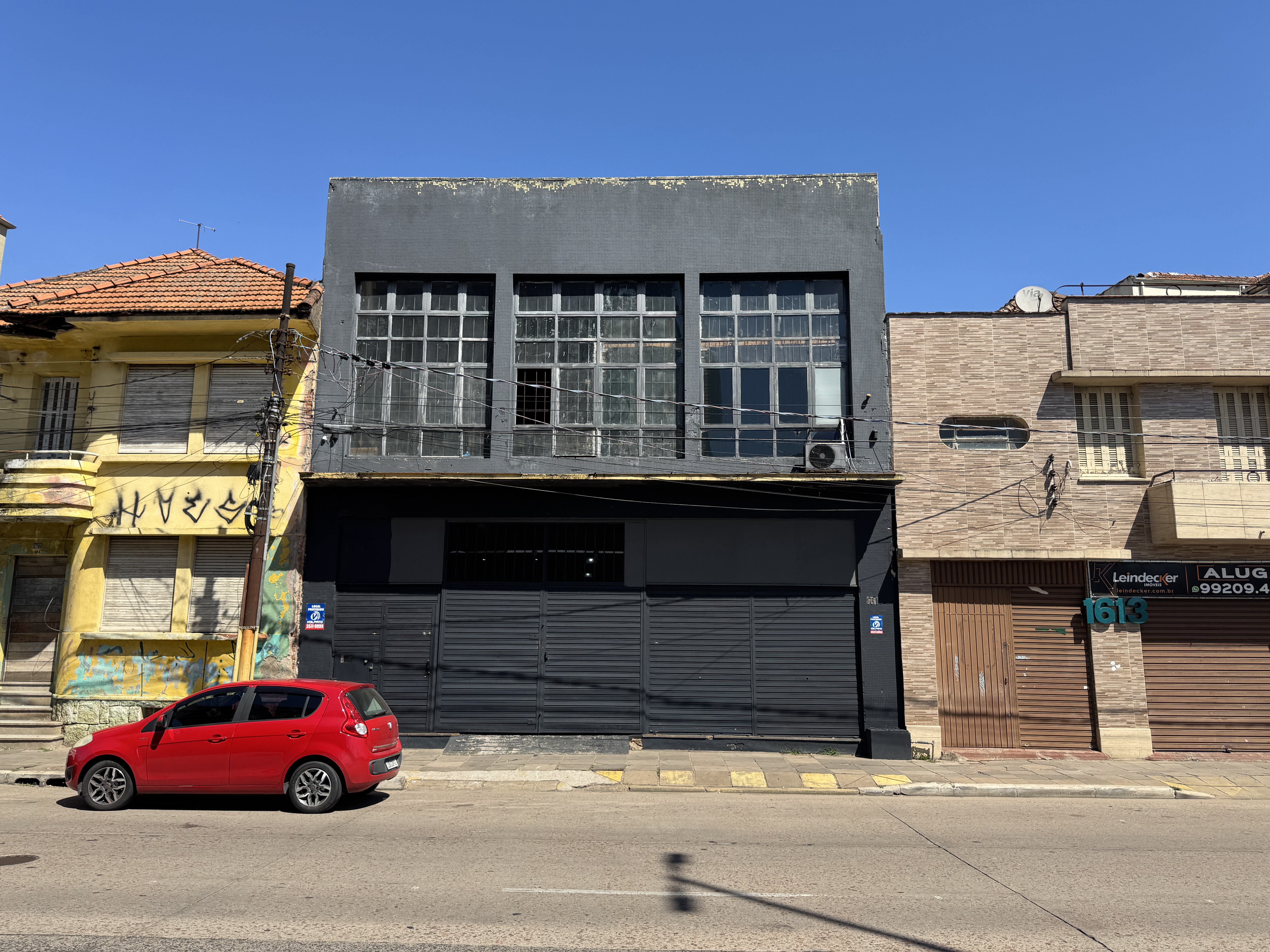 LEILÃO JUDICIAL DE UM PRÉDIO SITUADO EM PORTO ALEGRE/RS, NA AVENIDA FARRAPOS N° 1617 - Scotto Leilões