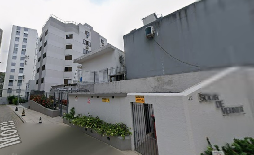 LEILÃO DOS DIREITOS AQUISITIVOS  DE CONTRATO DE COMPRA E VENDA APARTAMENTO E BOX, FLORIANÓPOLIS/SC - Grandes Leilões